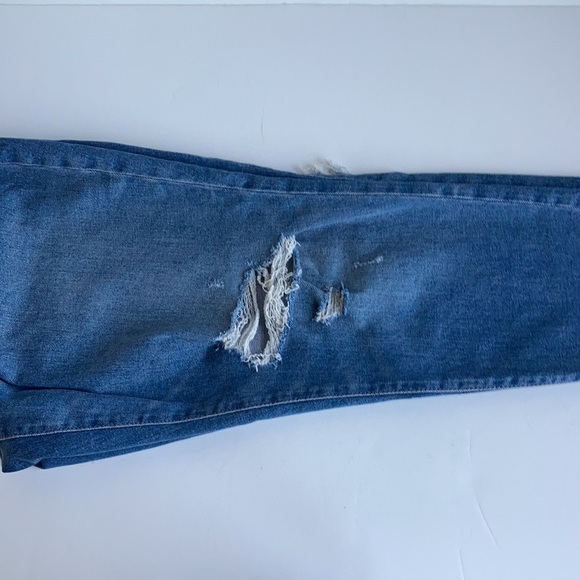 Old Navy O.G. High-Waisted O.G. ripped distressed blue jeans button close - Picture 13 of 16